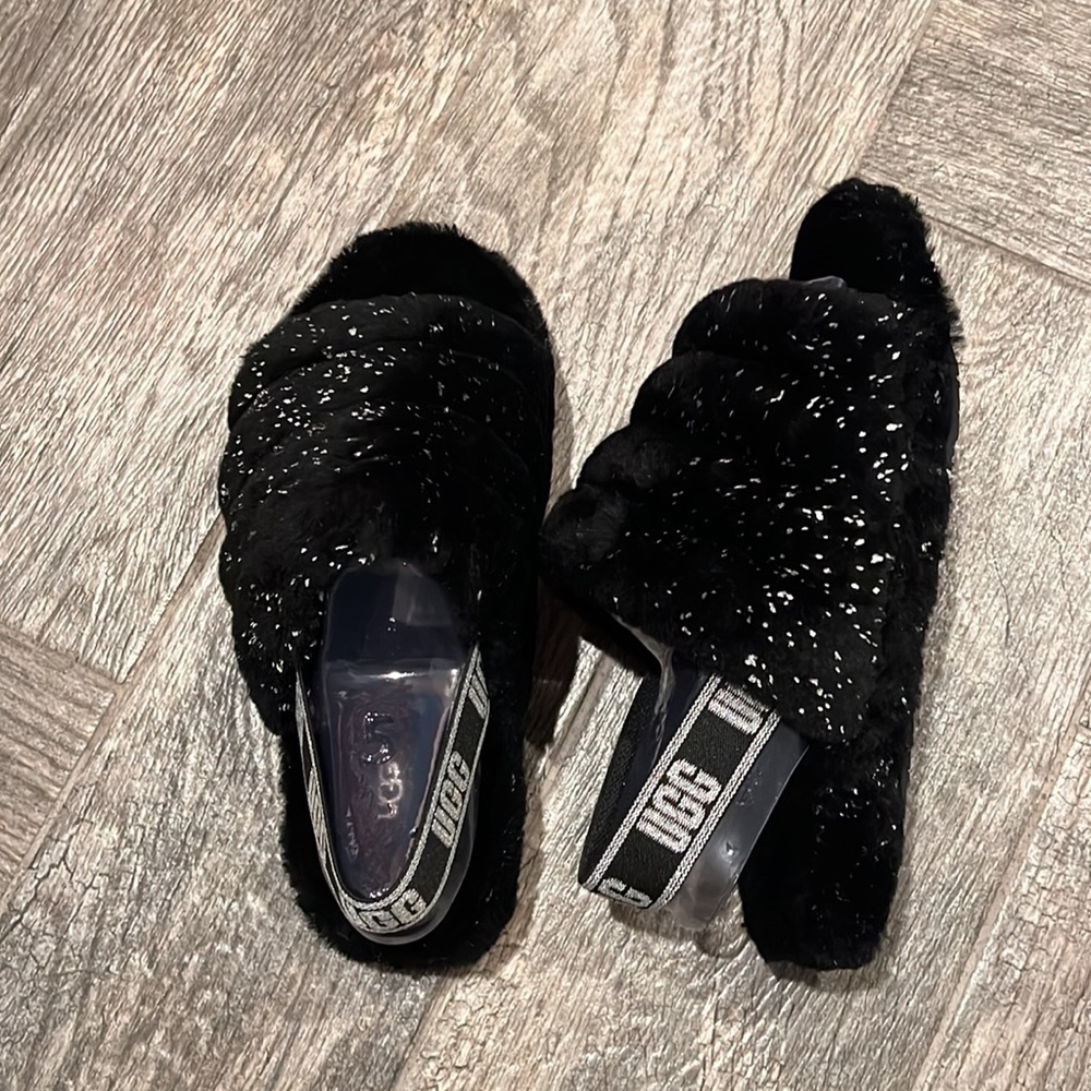 UGG Fluff Yeah Metallic Sparkle black